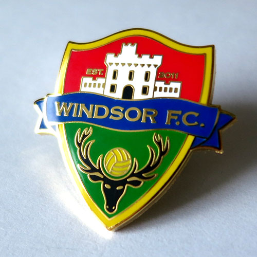 windsor pin badge значок